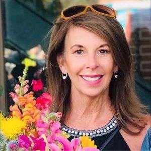 Meet your Posher, Lisa